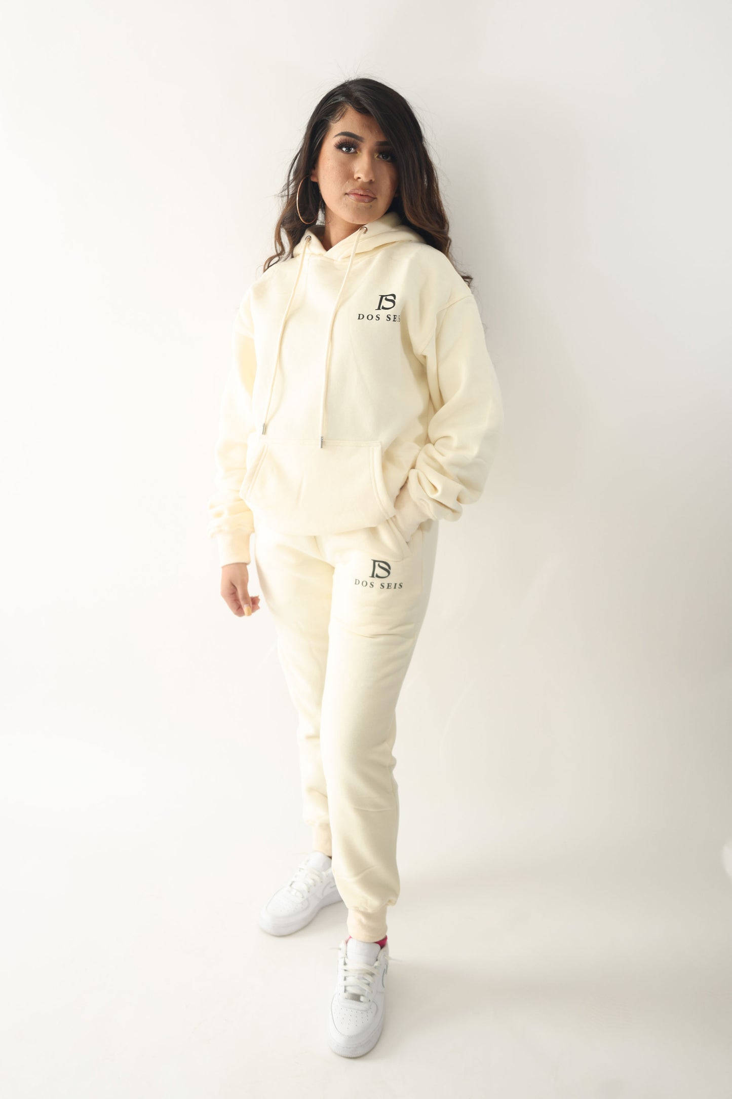 CANNOLI CREAM LOGO HOODIE/JOGGERS (Full Set)